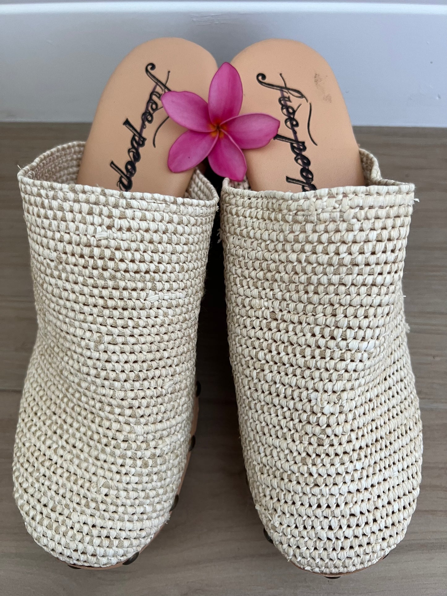 Raffia Clogs