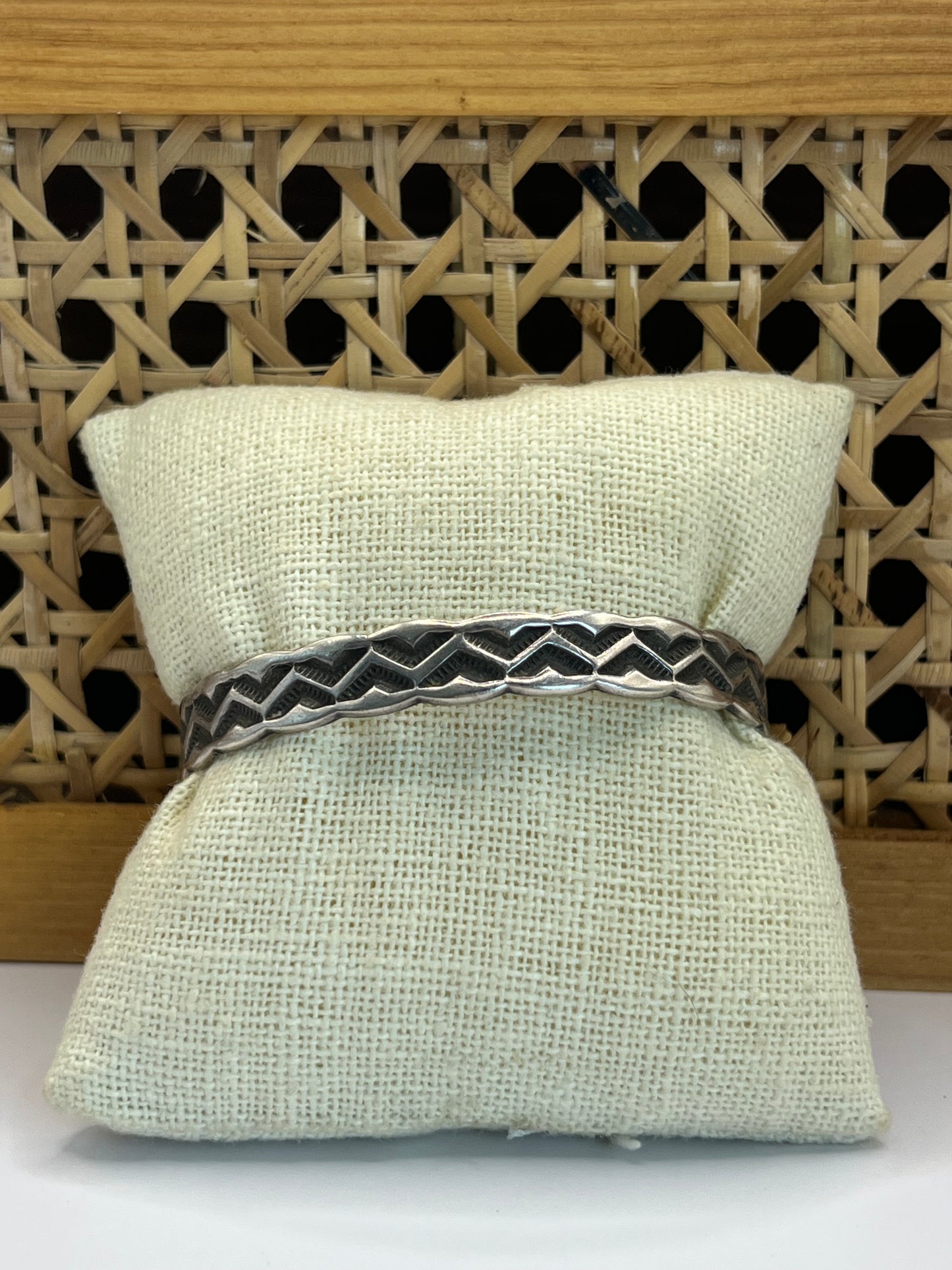 Zig Zag Bangle