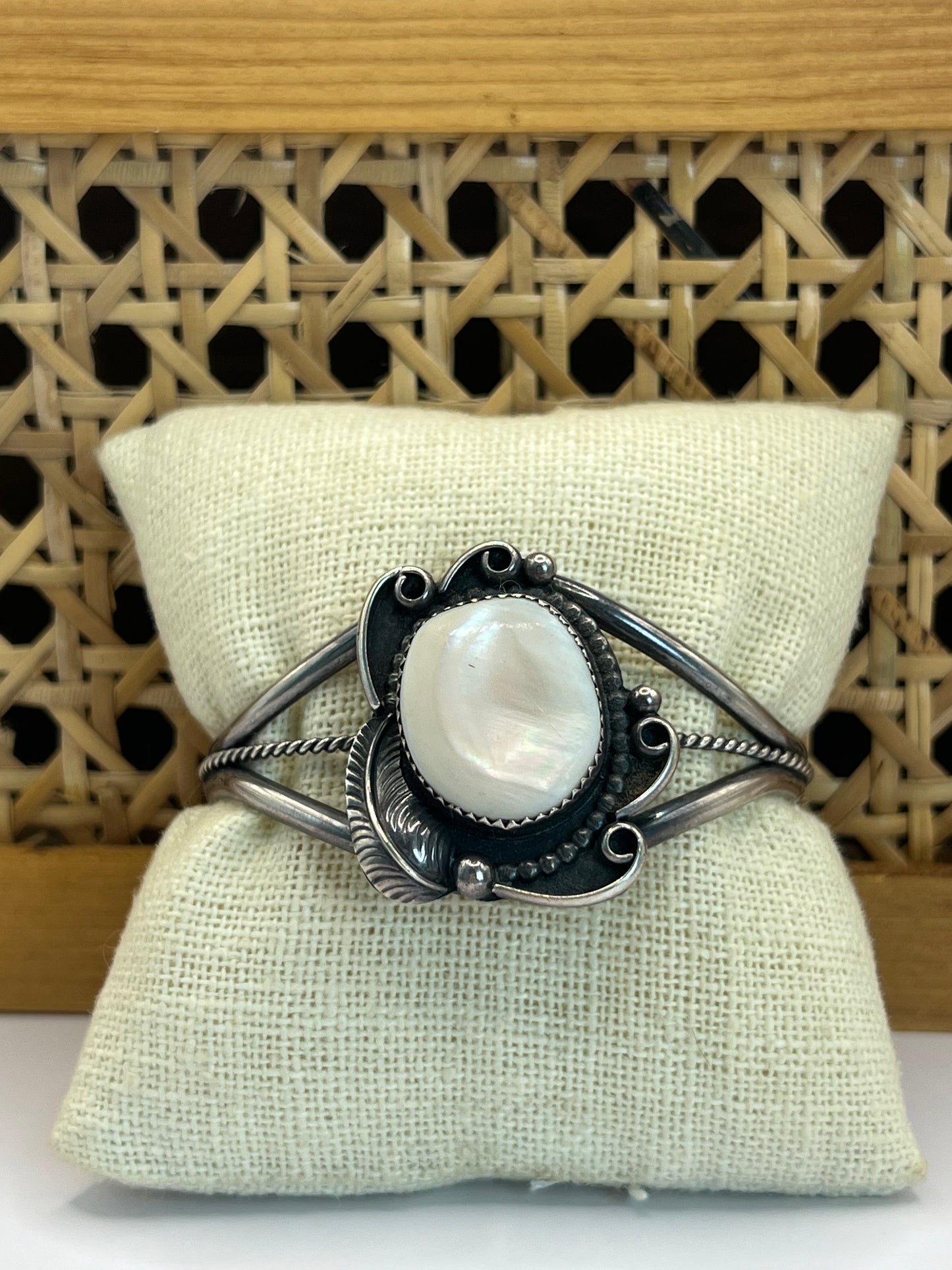 Pearly Cuff
