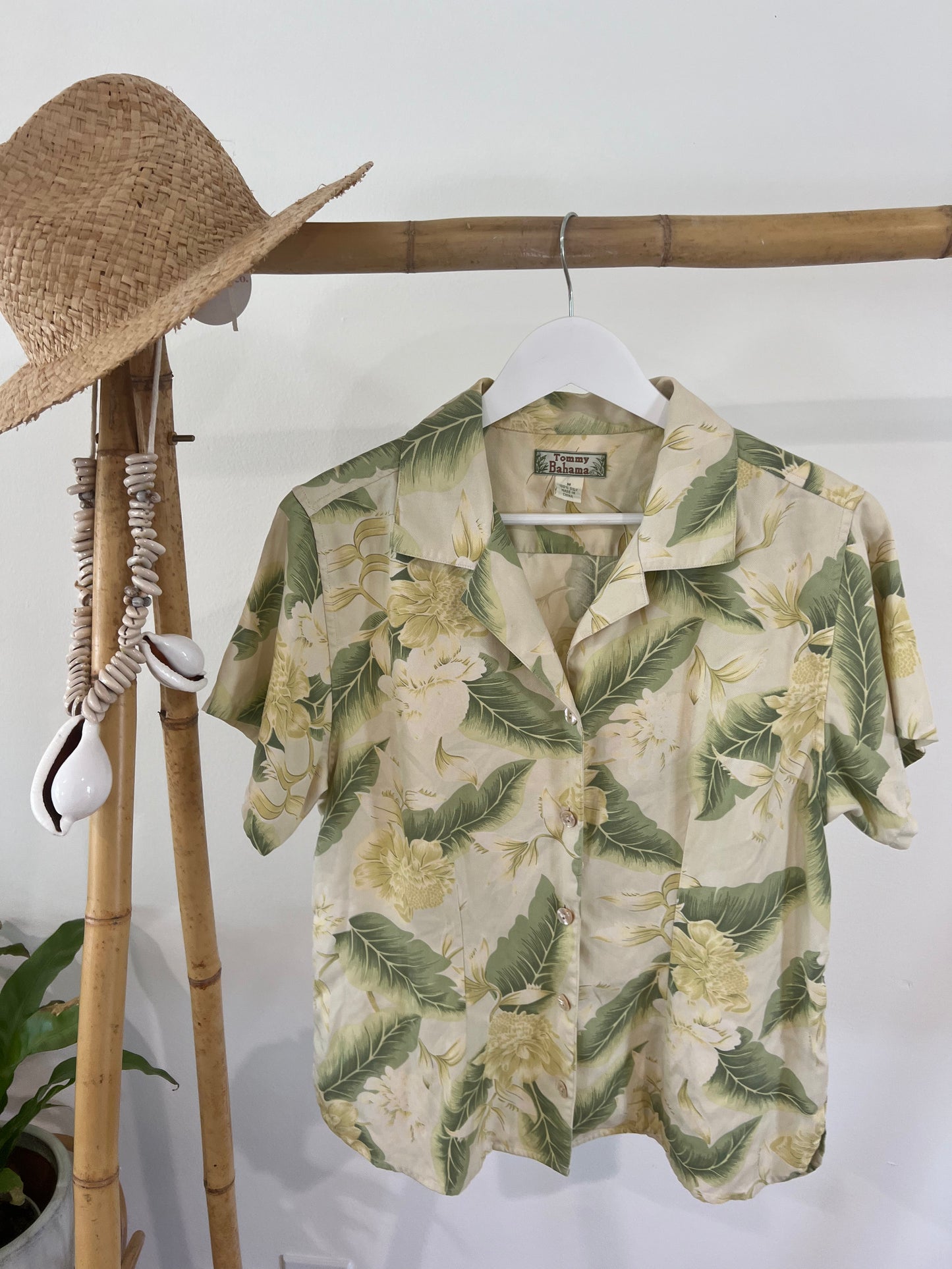 Hawaiian Floral Blouse