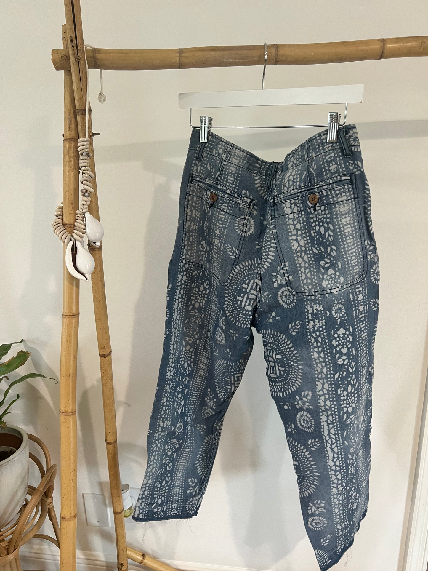 Island Vibes Linen Trouser