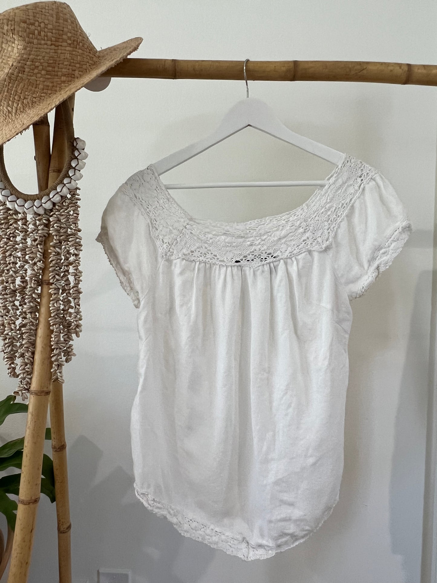 Linen + Lace Blouse